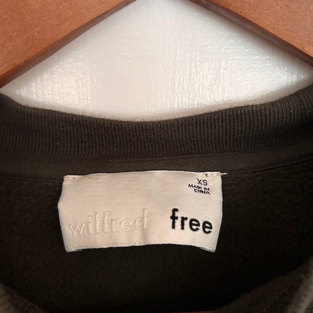 Wilfred Free Olive Green Sweatshirt Size XS - Picture 4 of 7